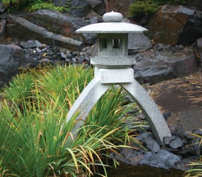 Granitlaterne Kotoji 